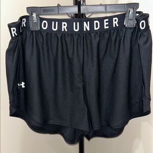 Under Armour Women's Black Shorts Size XXL